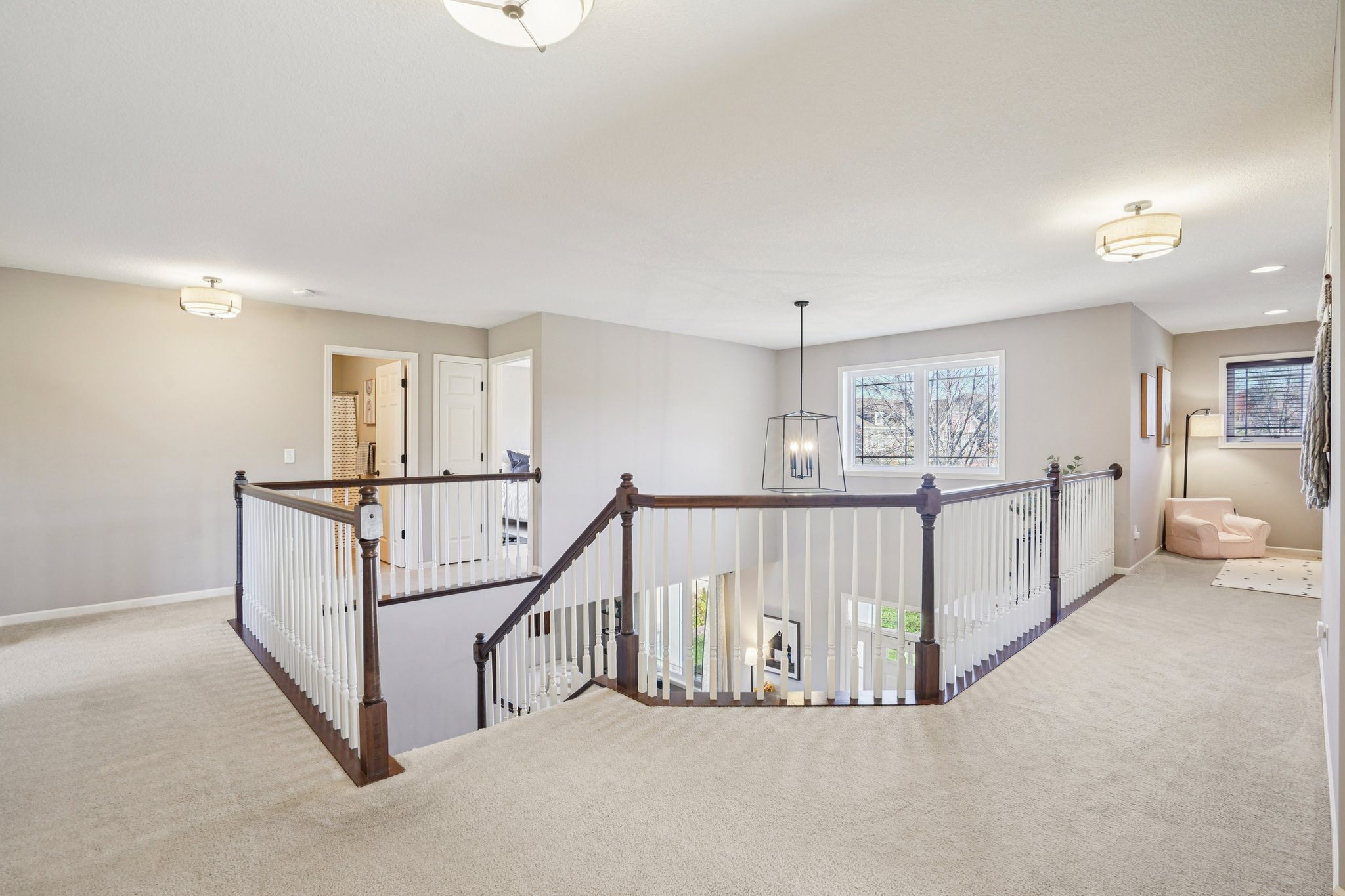 Ellendale Ln-S0411-017.jpg