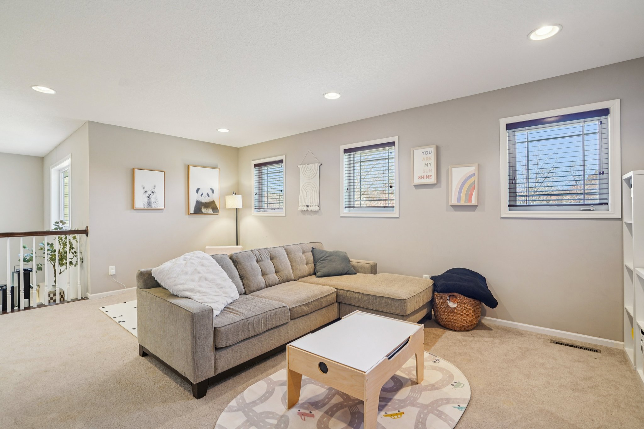 Ellendale Ln-S0411-019.jpg