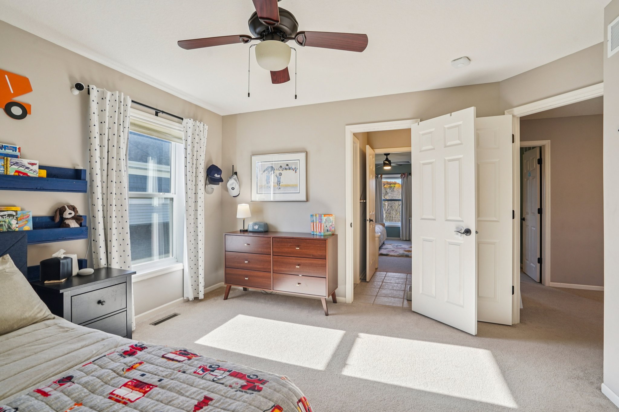 Ellendale Ln-S0411-023.jpg