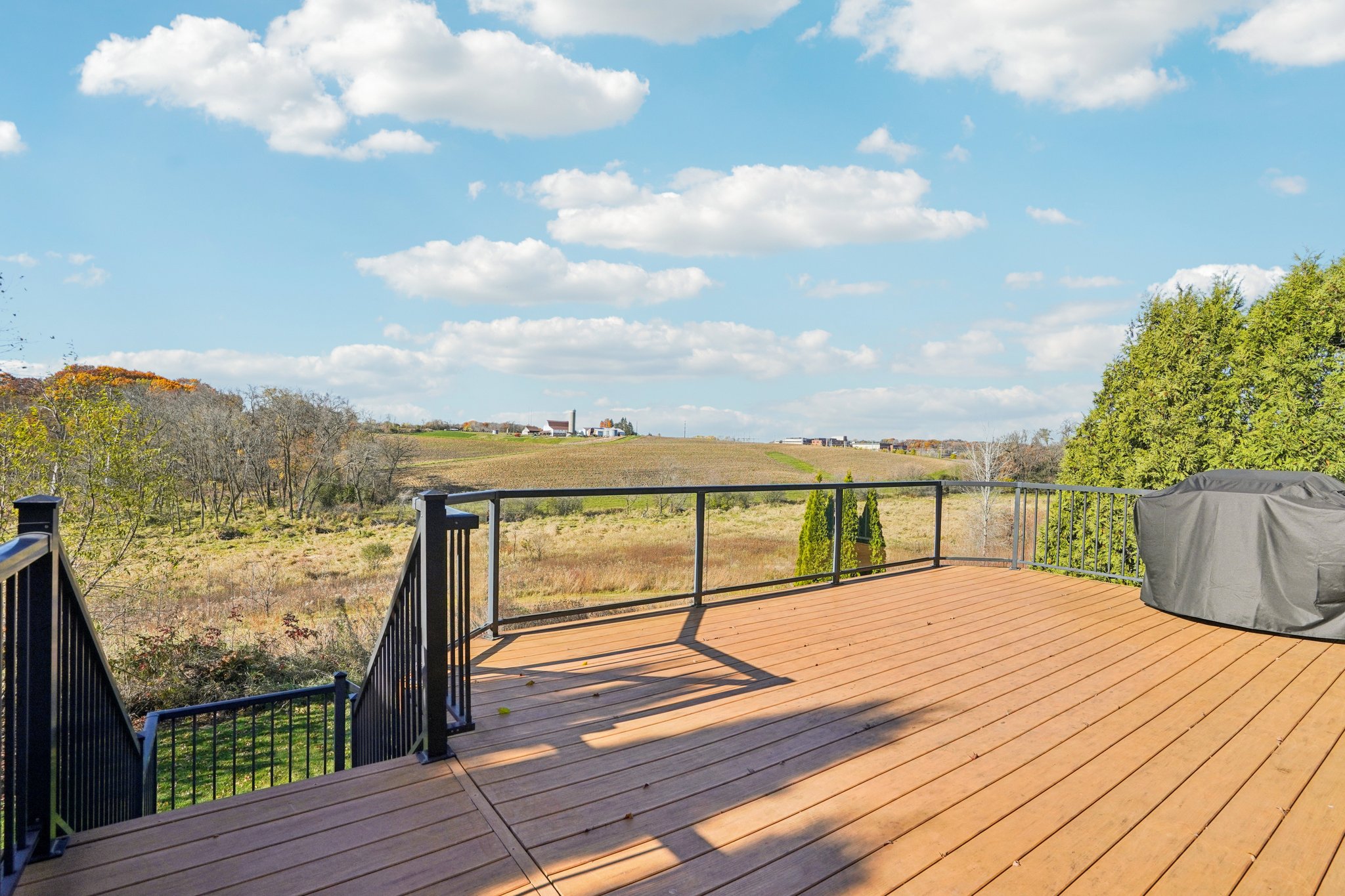 Ellendale Ln-S0411-043.jpg