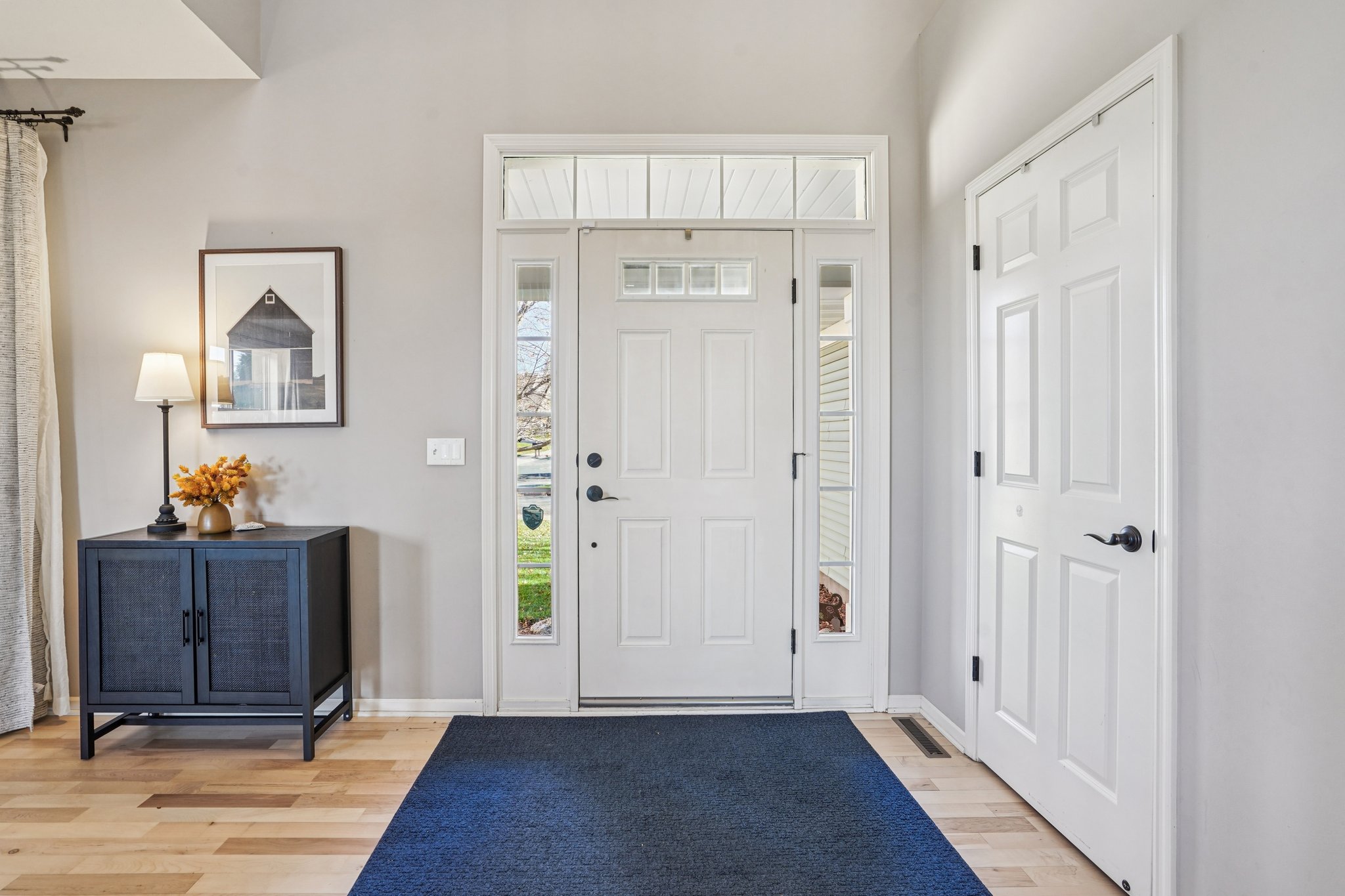 Ellendale Ln-S0511-001.jpg