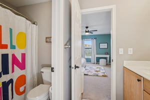 Ellendale Ln-S0411-033.jpg