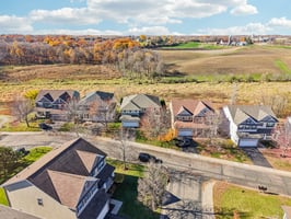 Ellendale Ln-S0411-053.jpg