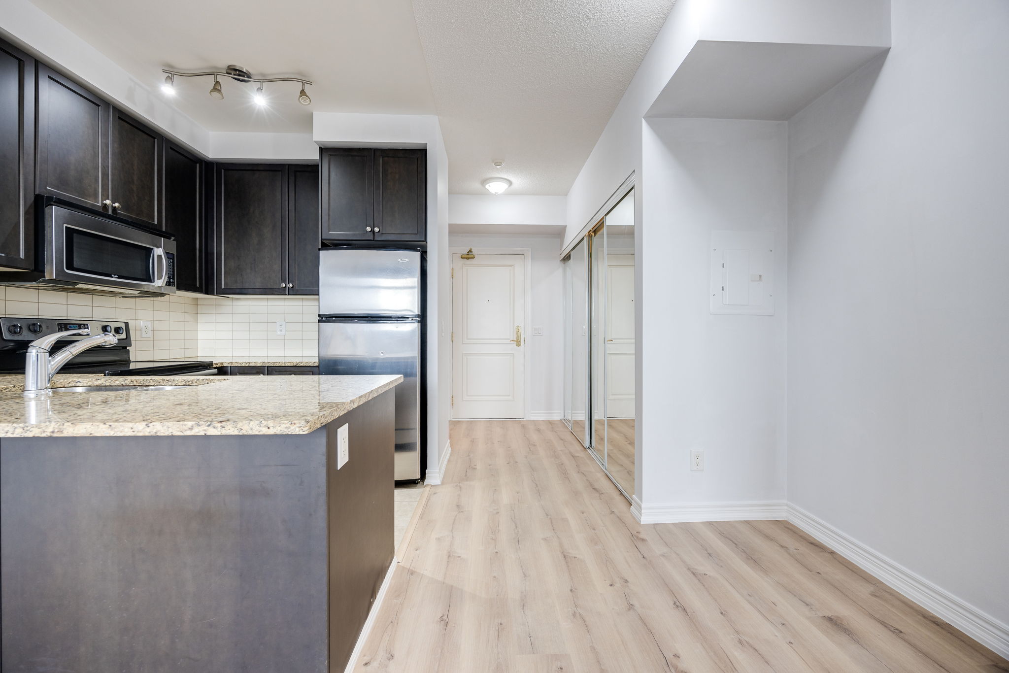 Vaughan property showcase — delivered property photograph 16