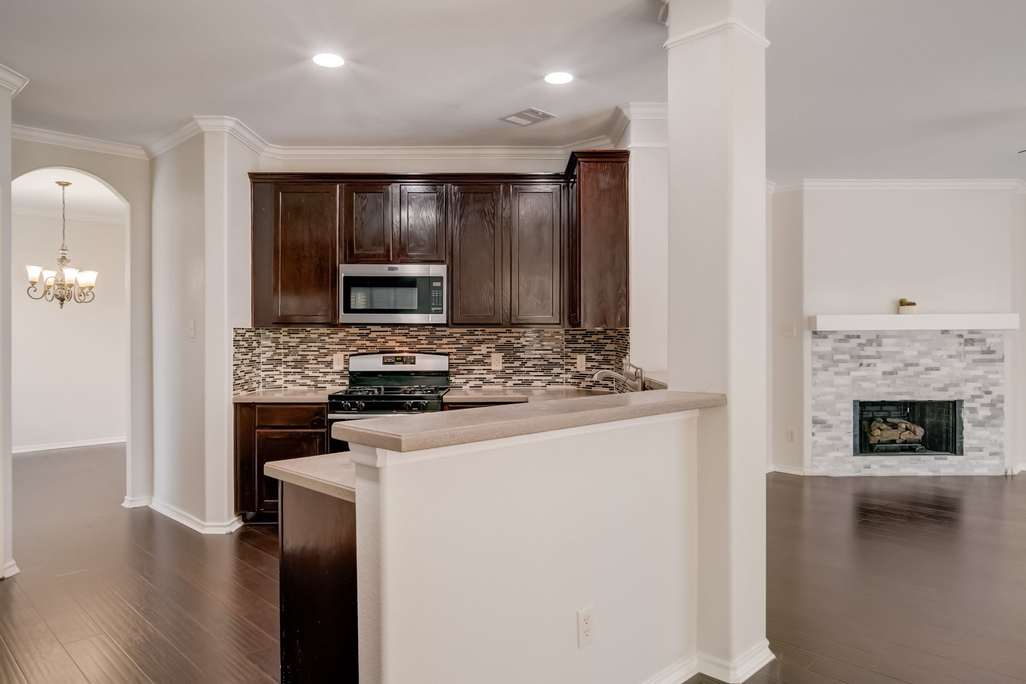  Bethpage Dr-021