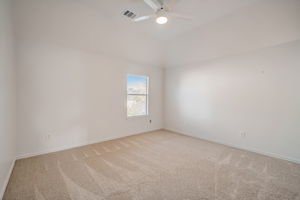  Bethpage Dr-033