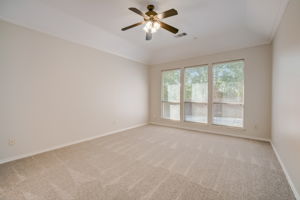  Bethpage Dr-042