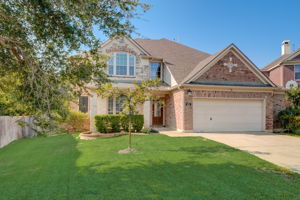  Bethpage Dr-003