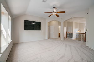  Bethpage Dr-028