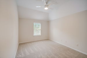  Bethpage Dr-030