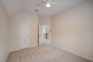  Bethpage Dr-031
