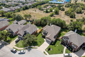  Bethpage Dr-063