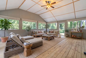 Sun Room / Screen Porch