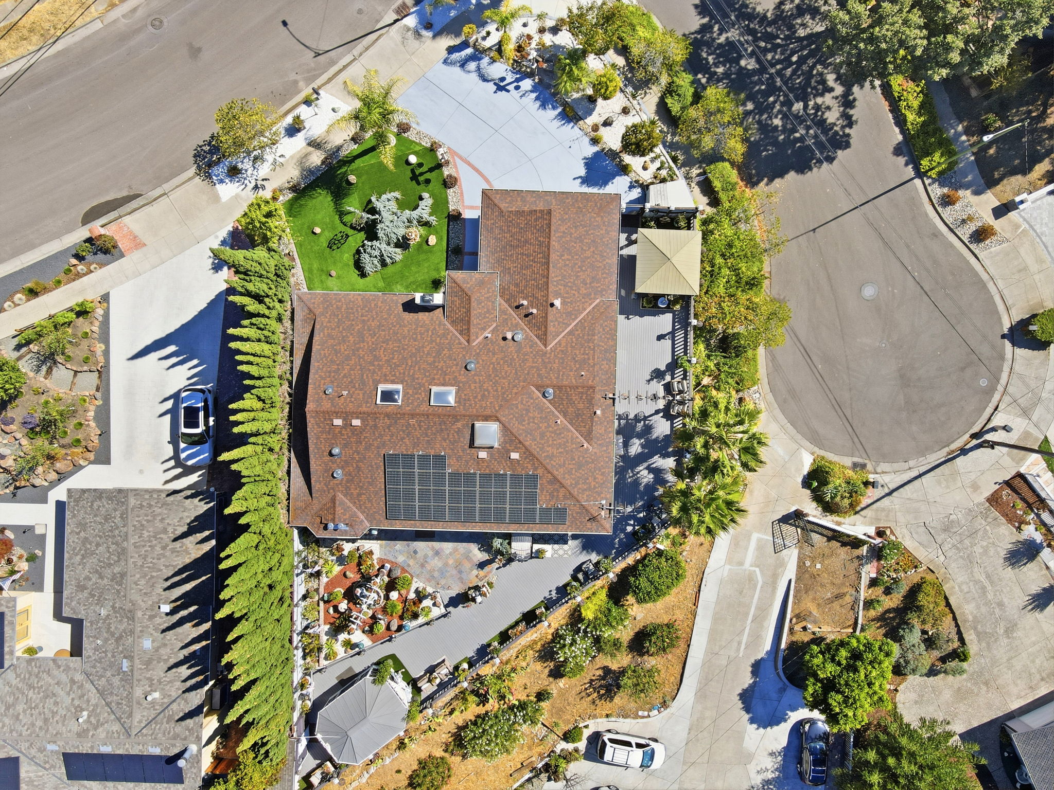 006_F8_AERIAL_925 Dorel Dr