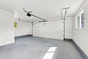 038_F8_925 Dorel Dr