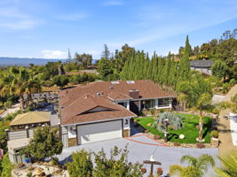 002_F8_AERIAL_925 Dorel Dr