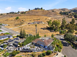 008_F8_AERIAL_925 Dorel Dr