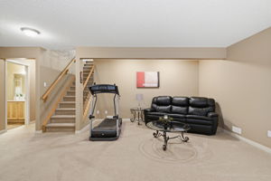  Photo 37