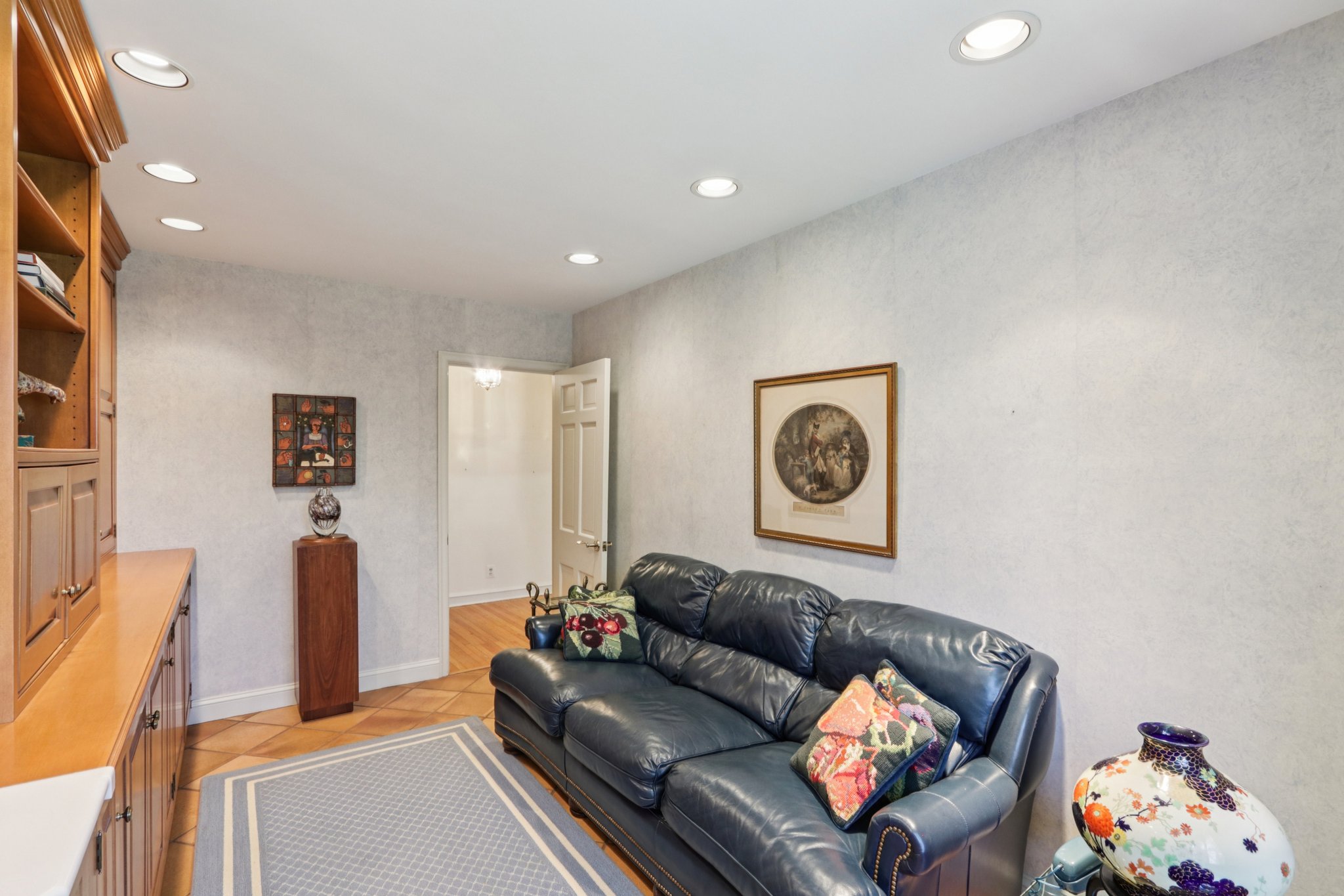 Leopard Rd-S0804-035.jpg