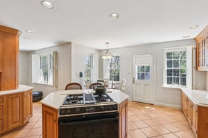 Leopard Rd-S0804-022.jpg