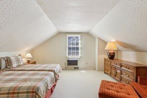 Leopard Rd-S0804-031.jpg