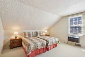 Leopard Rd-S0804-033.jpg