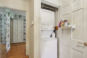 Leopard Rd-S0804-041.jpg