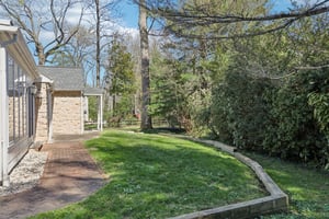 Leopard Rd-S0804-052.jpg