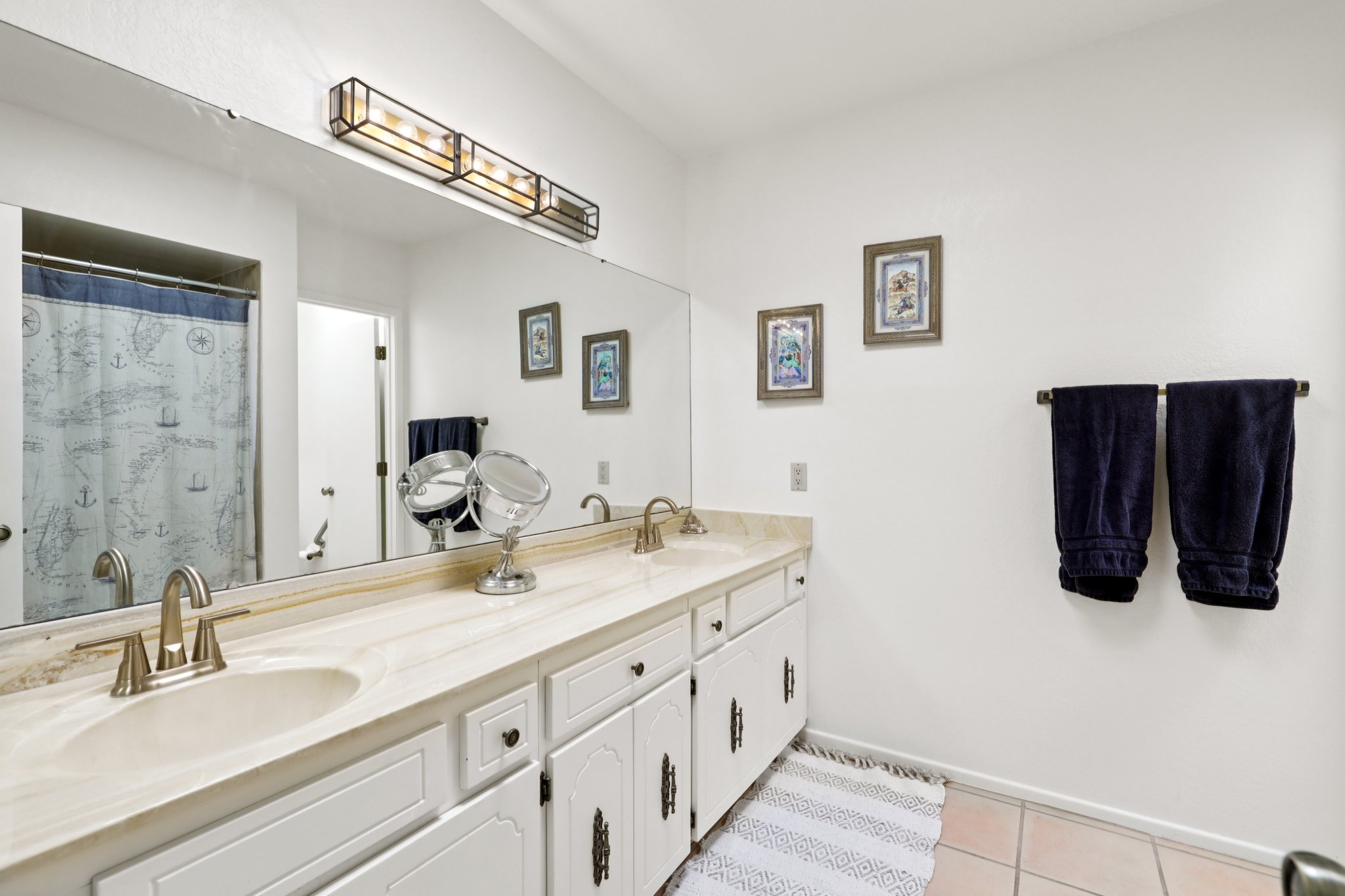 N Smoketree Cir-2106-039.jpg
