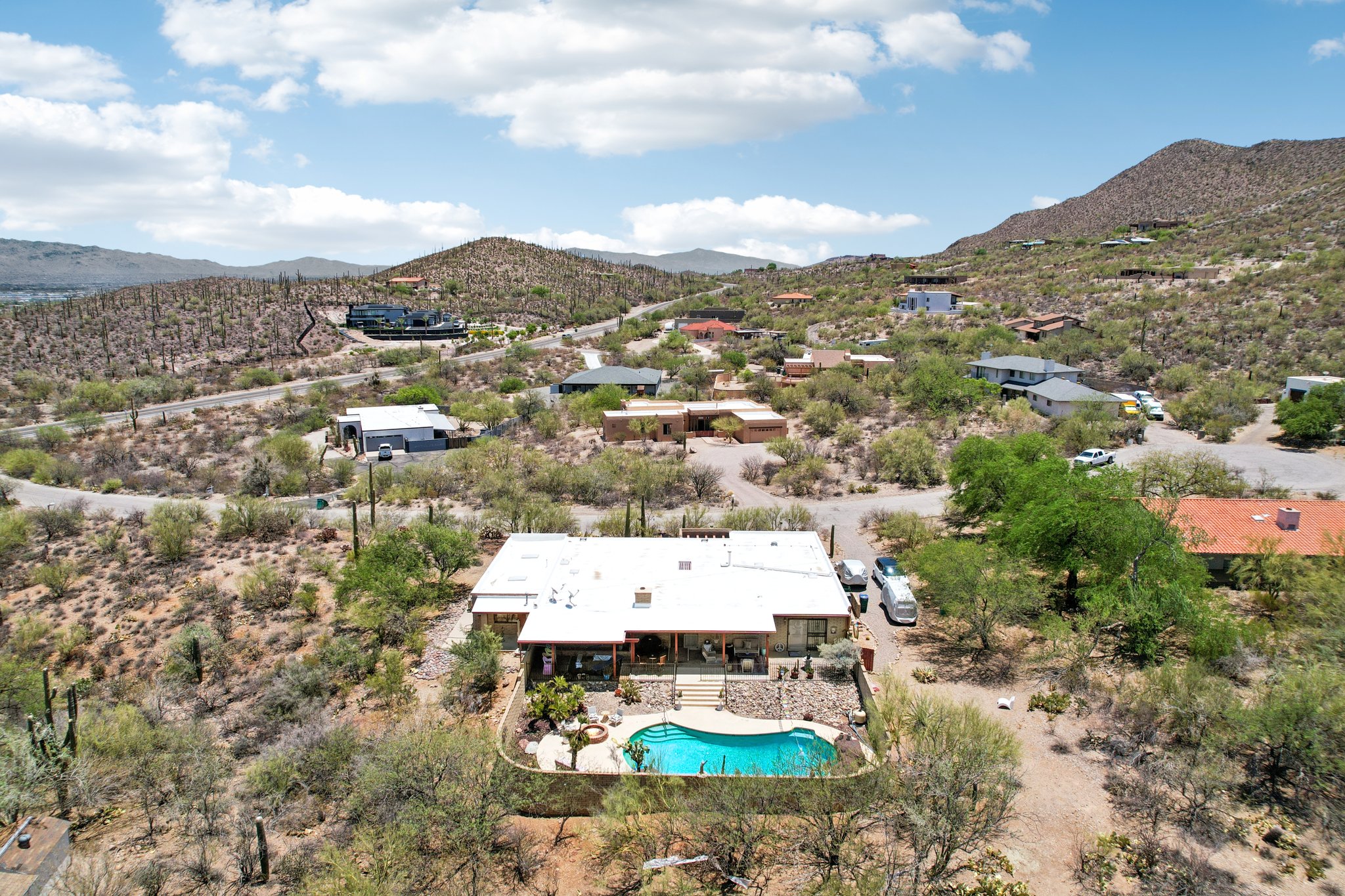 N Smoketree Cir-2106-075.jpg
