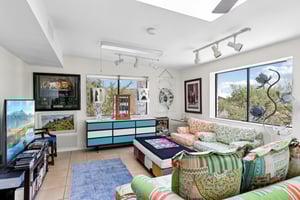 N Smoketree Cir-2106-011.jpg
