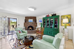 N Smoketree Cir-2106-015.jpg