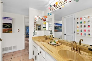 N Smoketree Cir-2106-048.jpg