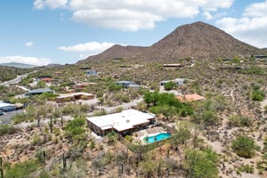 N Smoketree Cir-2106-076.jpg