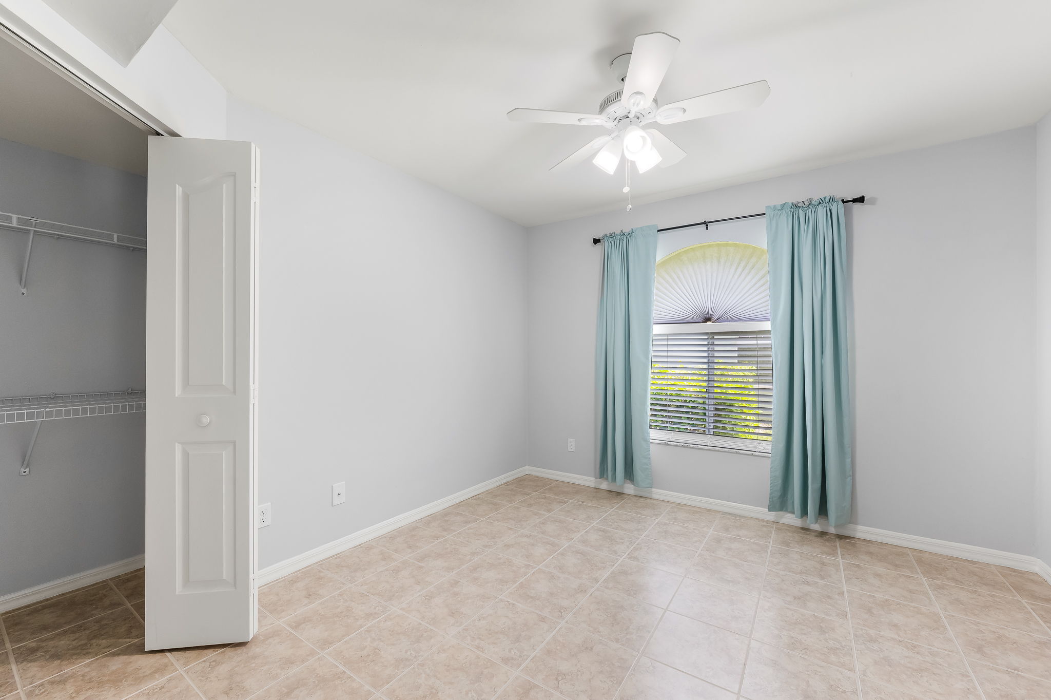 925 New Waterford Dr, Naples, FL 34104, USA Photo 30