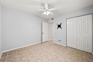 925 New Waterford Dr, Naples, FL 34104, USA Photo 26