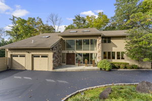 Photo 0