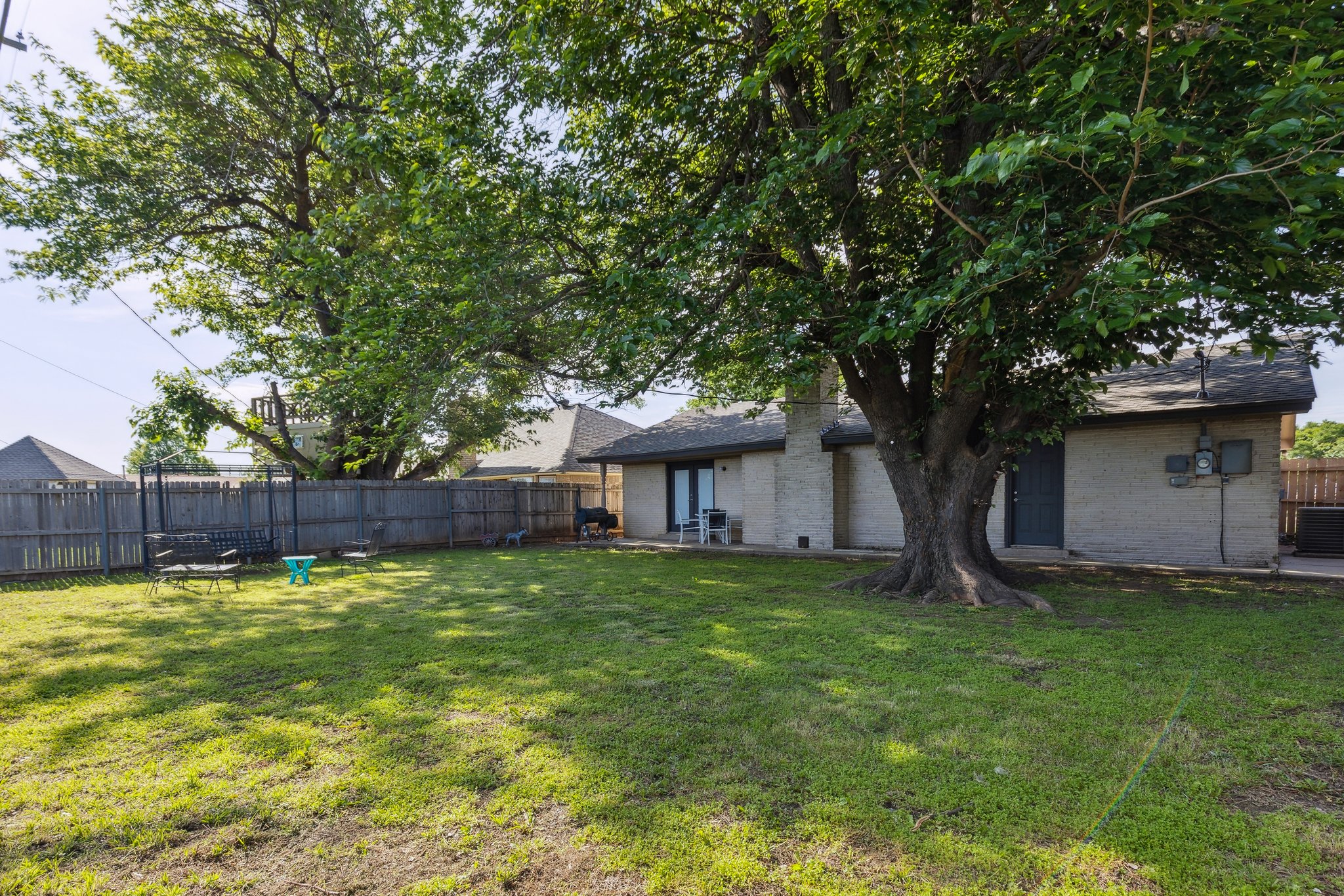 925 SW 94th St_034.jpg