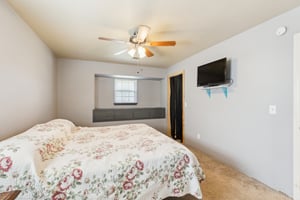 925 SW 94th St_019.jpg