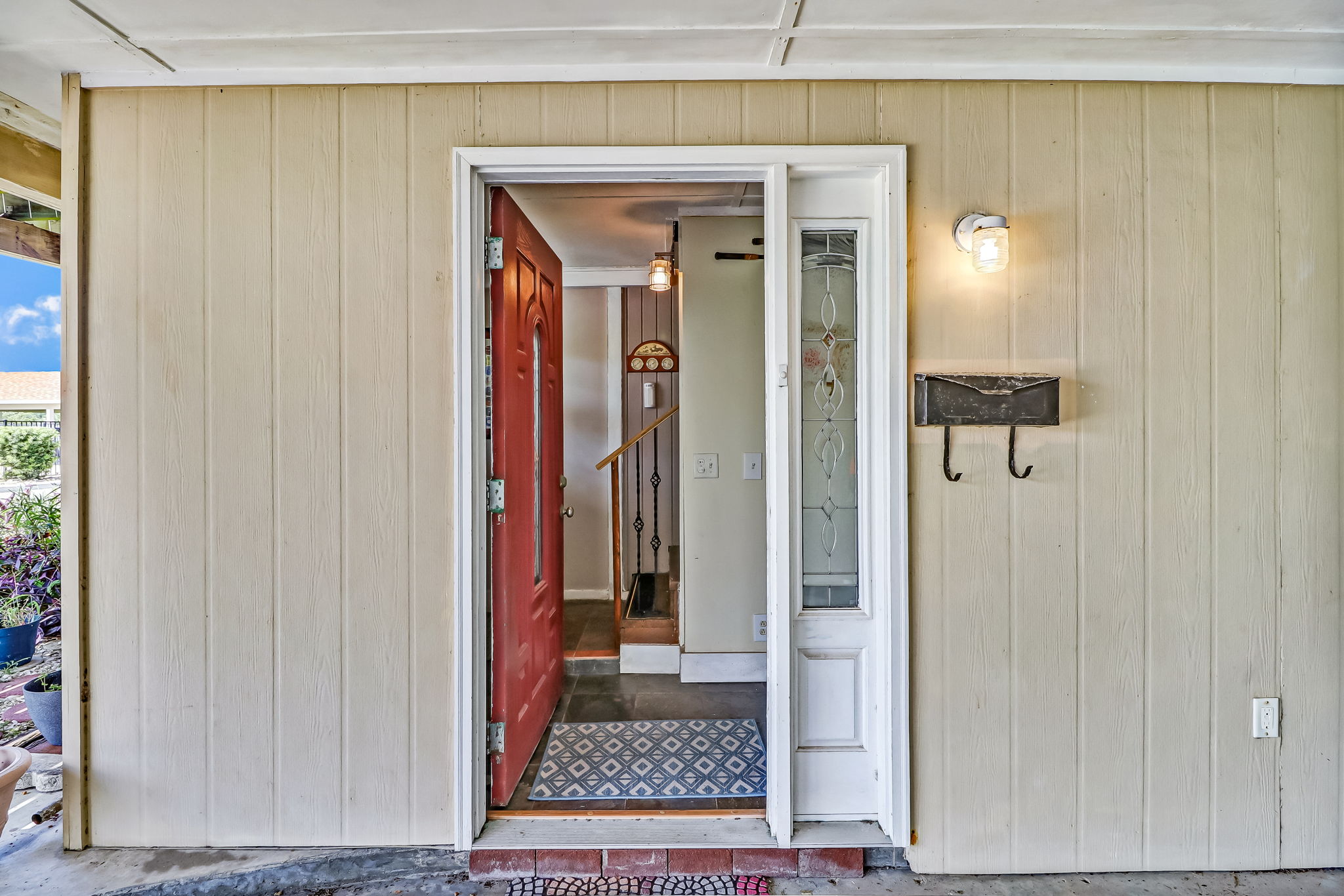 Front Entry Detail