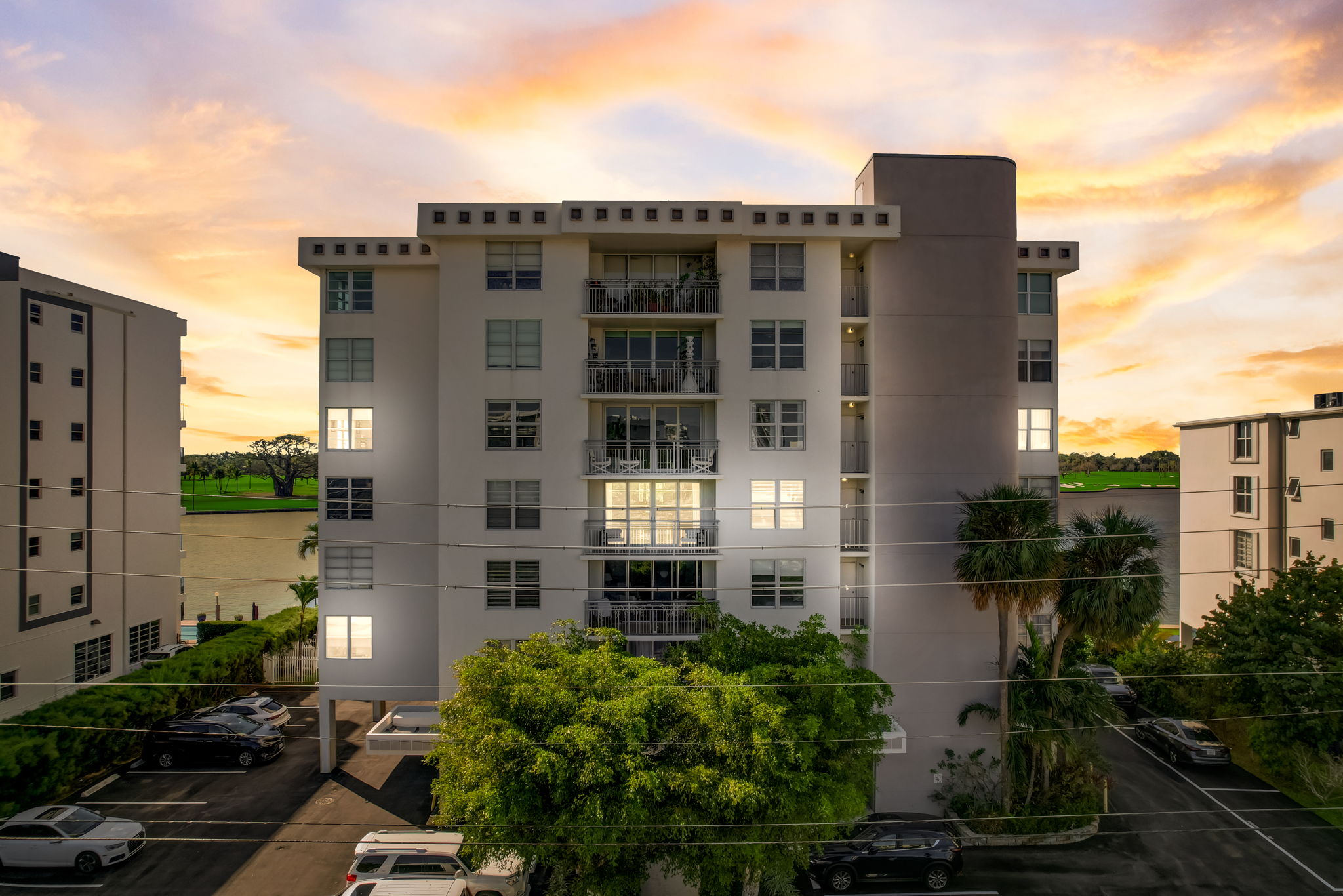 W Bay Harbor Dr - VT-002