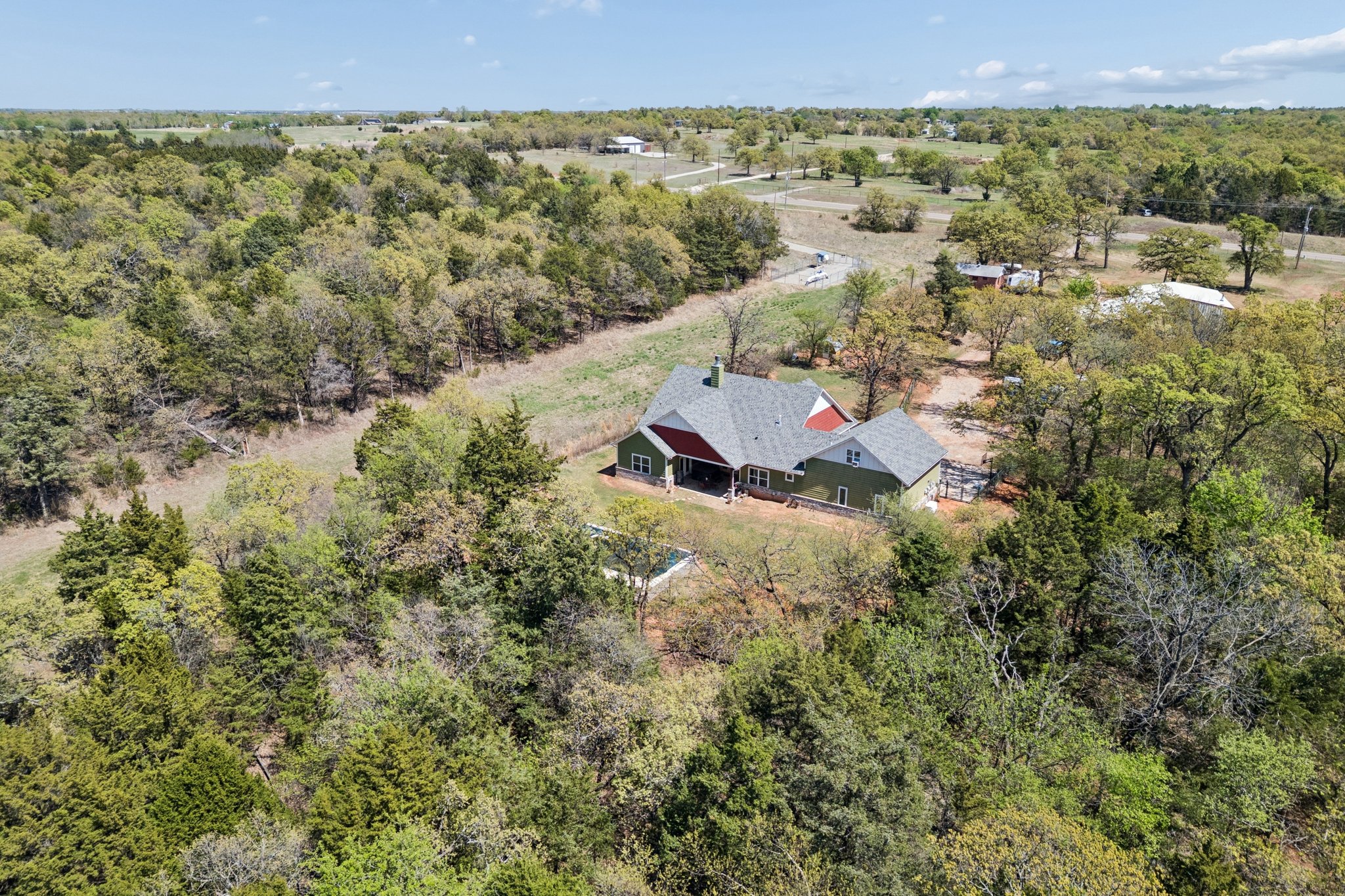 9251 S Coltrane Rd_016 (2).jpg