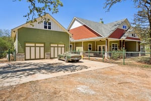 9251 S Coltrane Rd_003.jpg