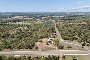 9251 S Coltrane Rd_001 (2).jpg