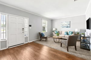 Foyer/Living Room
