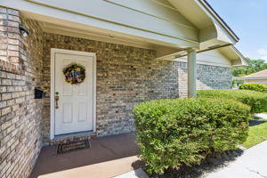 Front Entry Detail