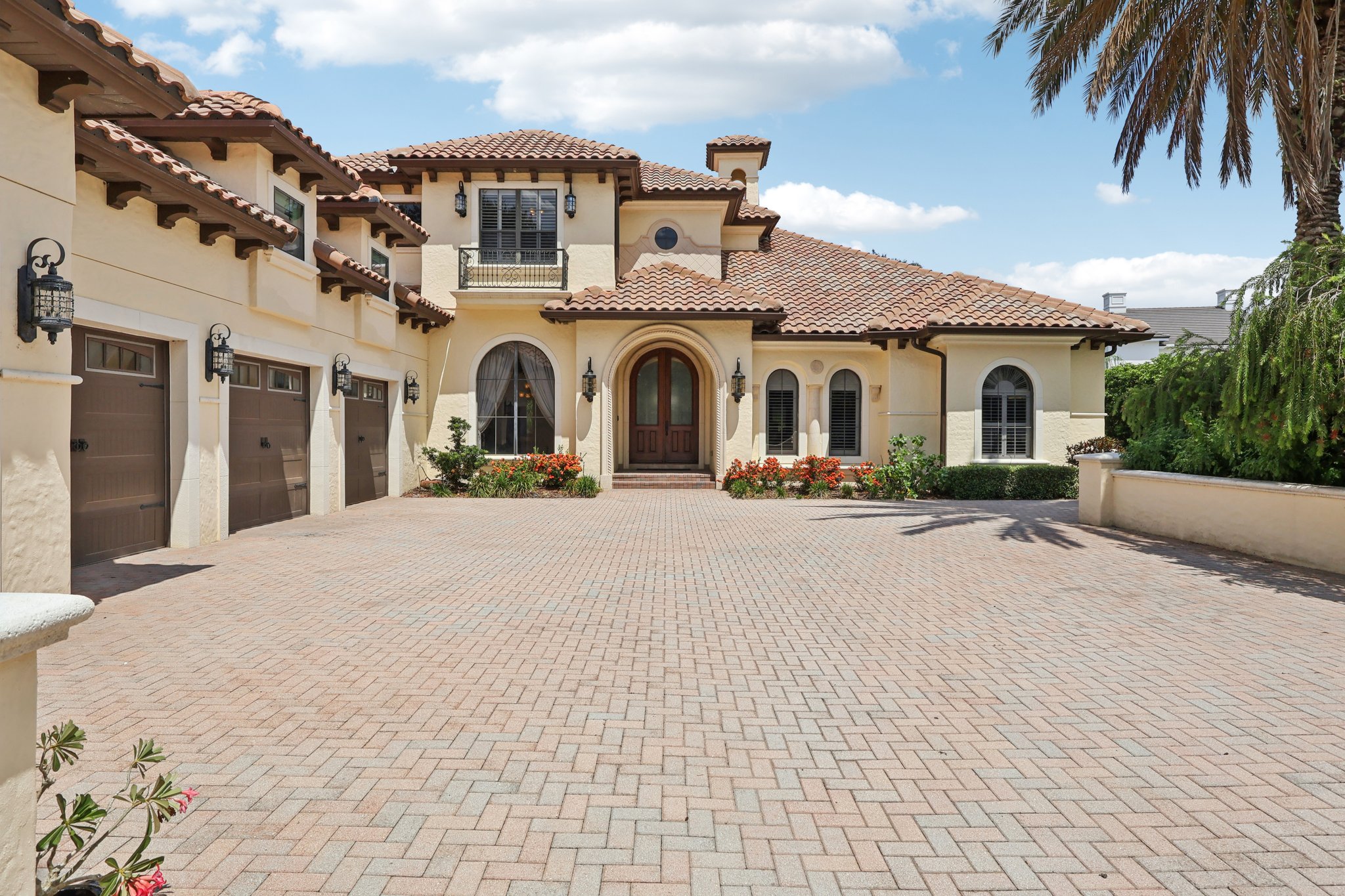 Tibet Pointe Cir-L1908-007.jpg