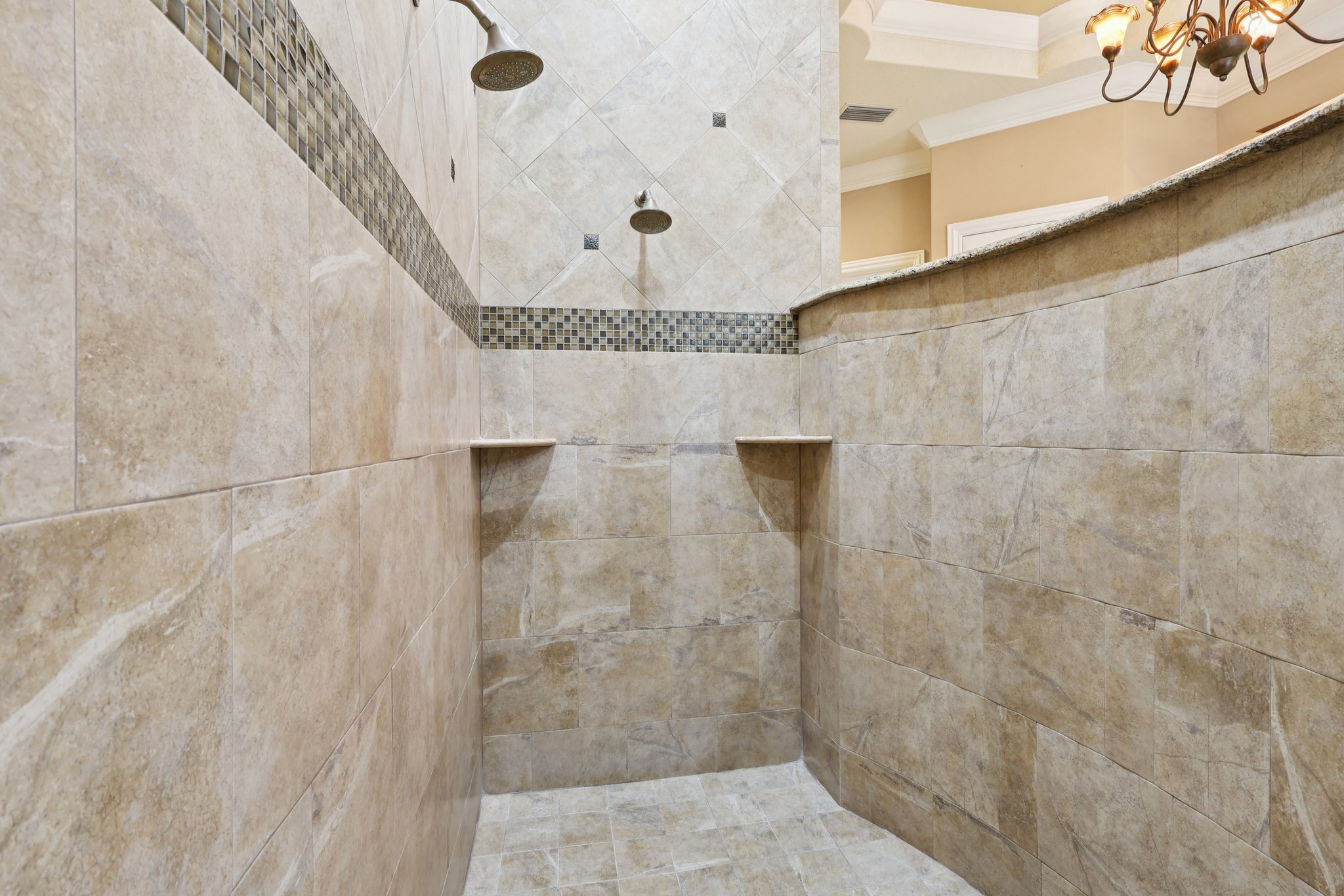 Tibet Pointe Cir-L1908-044.jpg