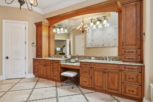 Tibet Pointe Cir-L1908-043.jpg