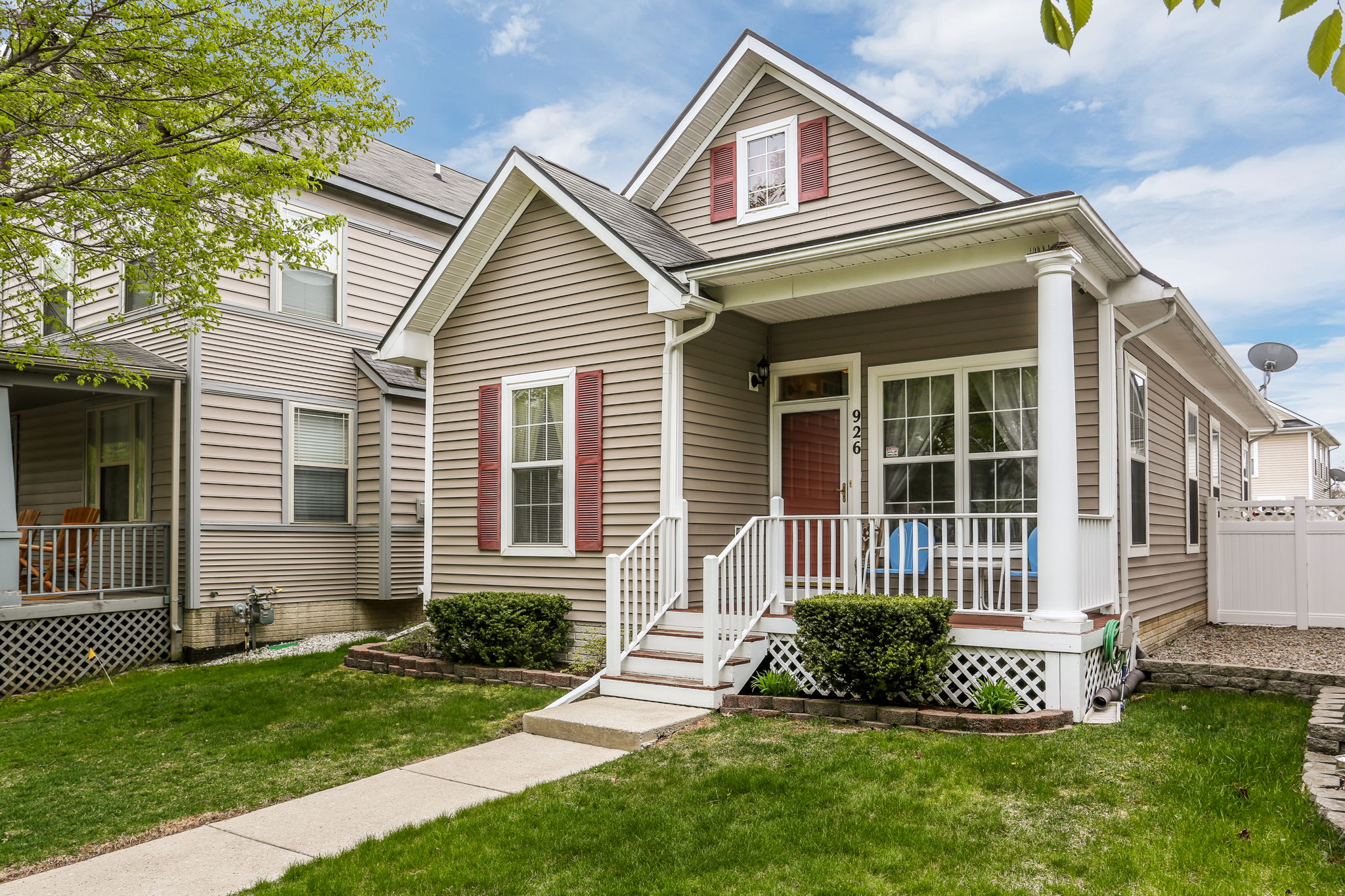 926 Fontaine Street, Monroe, MI 48162 Stylish Detroit